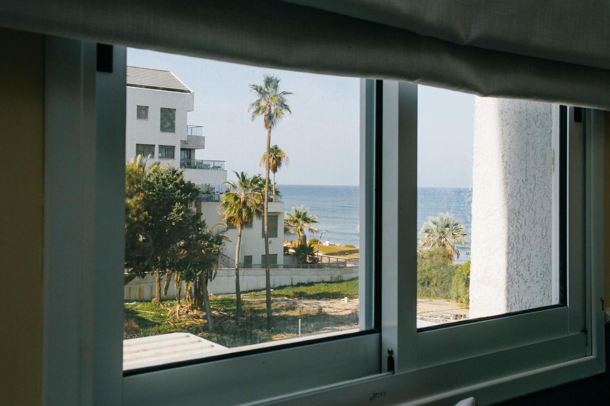 Domus Bat Galim Hotel Haifa Exterior photo